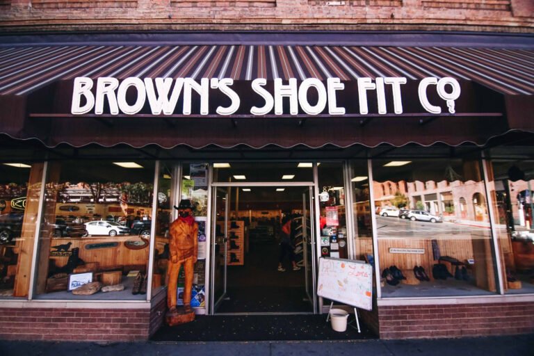 Brown’s Shoe Stores